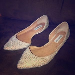 Steve Madden Beige Flats